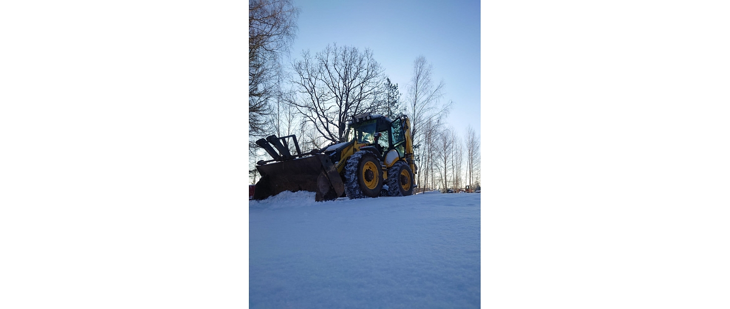 Snow shoveling and removal works in Dobele