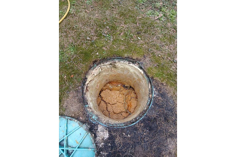 sewage well pumping