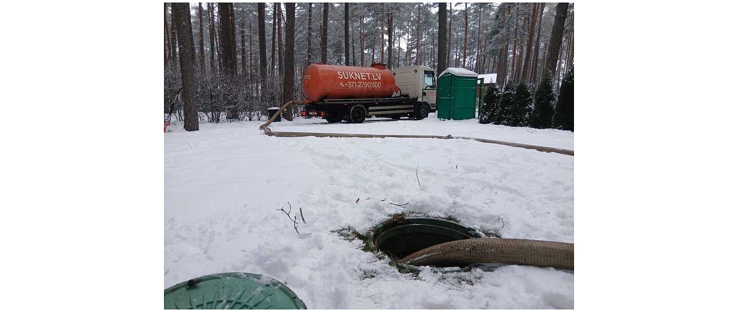 septic tank pumping