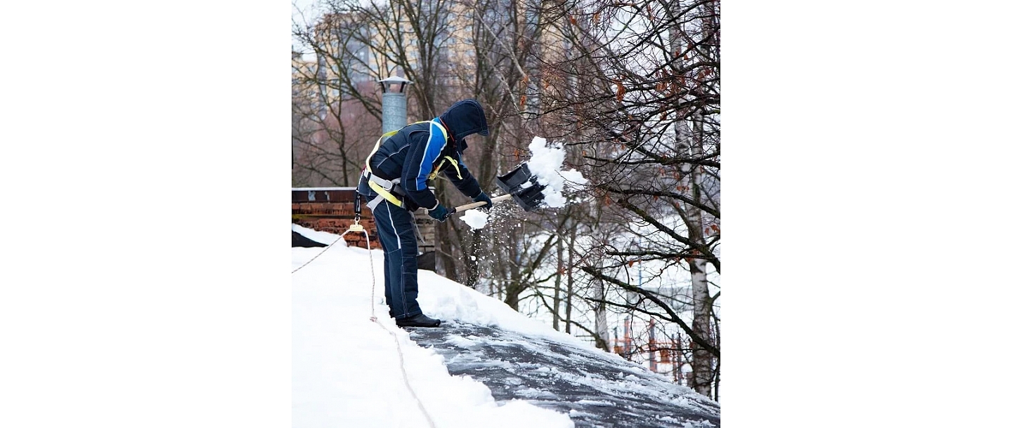 snow cleaning