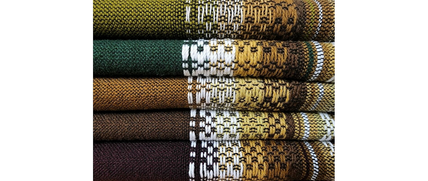 Folk blankets for covering coffins