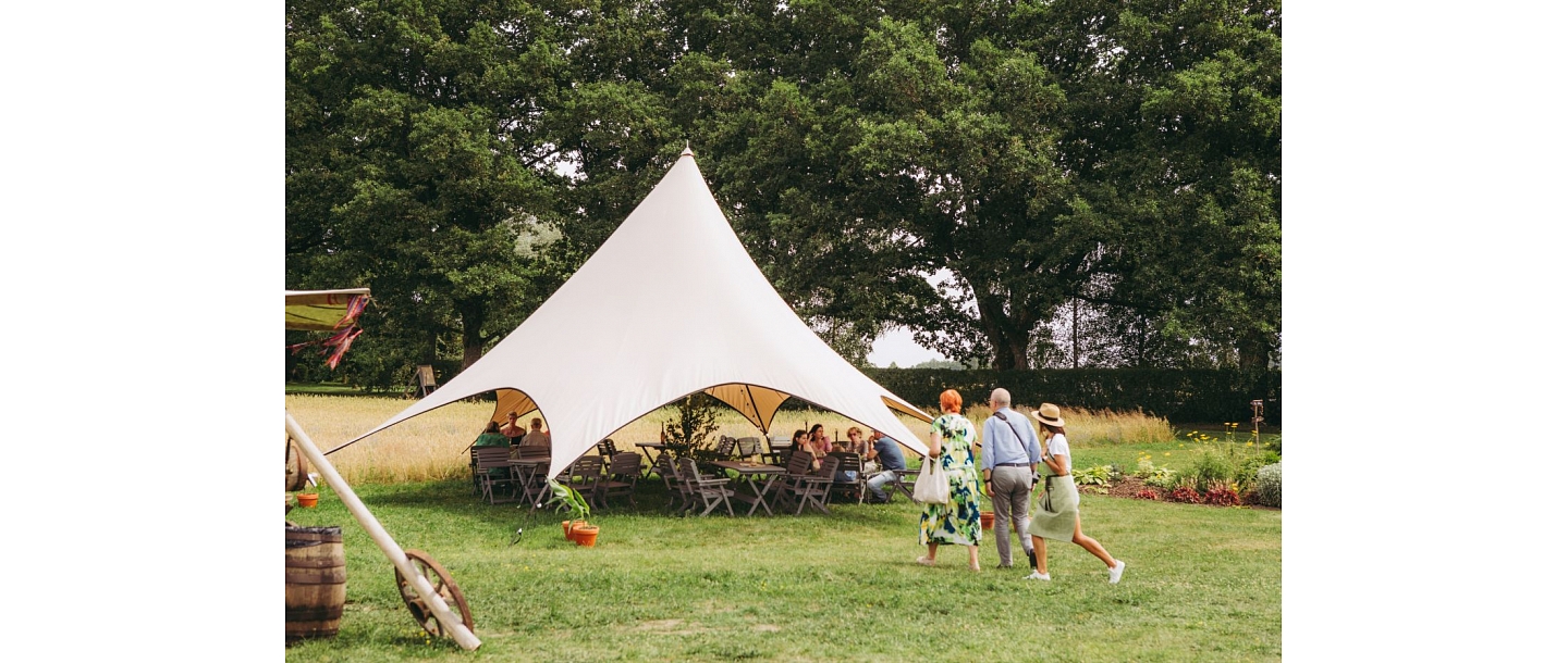 Tent rental