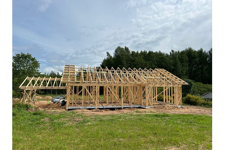 Timber frame house