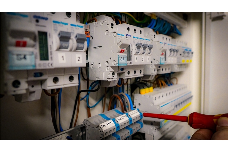 Electrical measurements