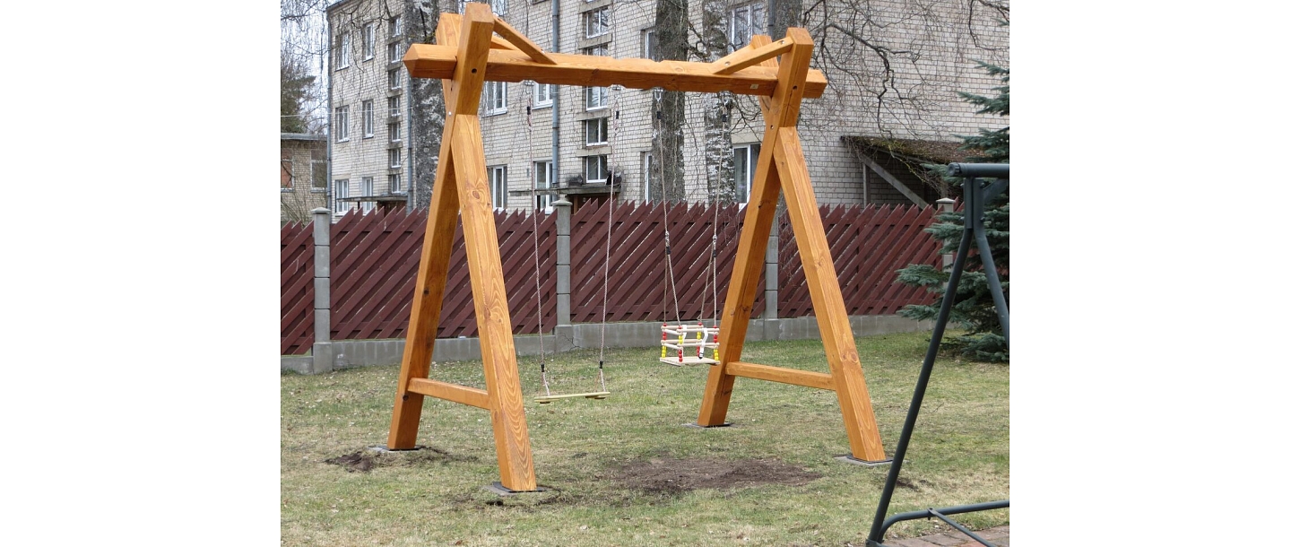 Wooden swing