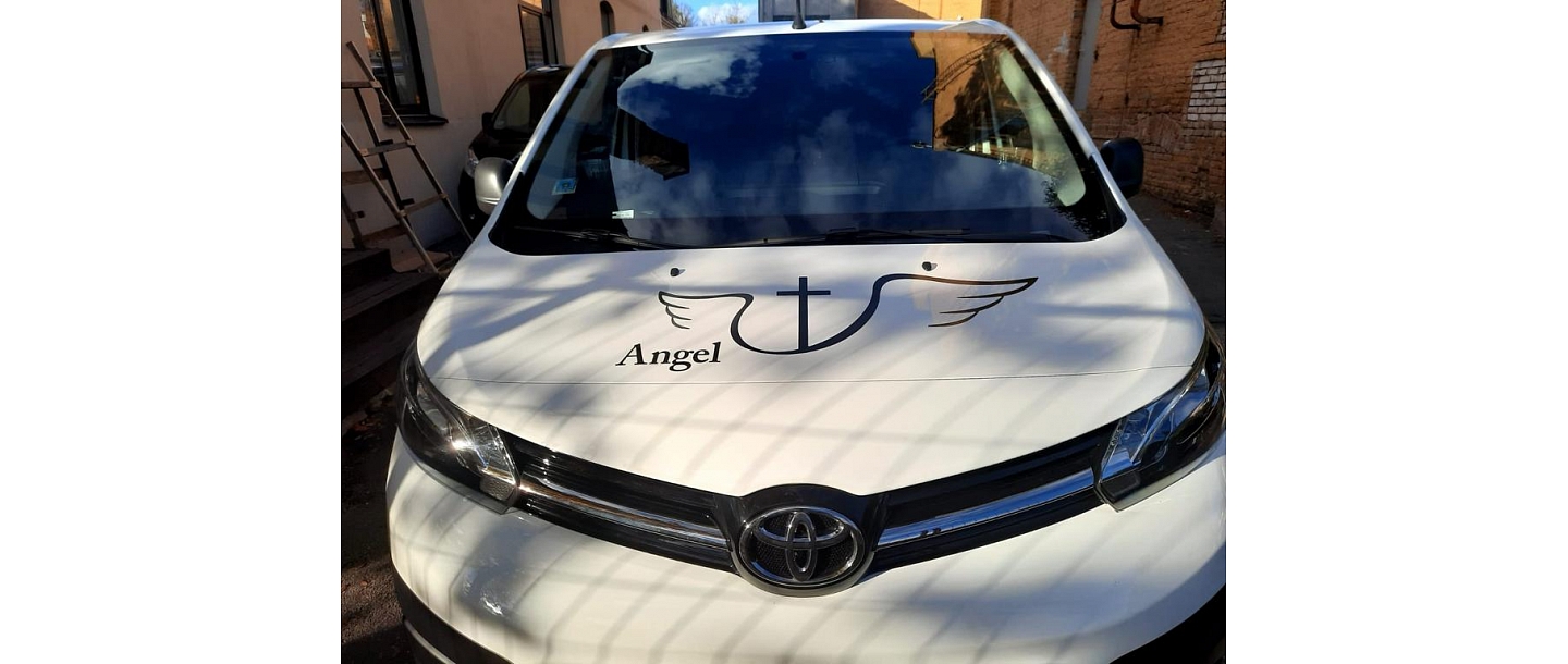 Похоронный транспорт в Риге