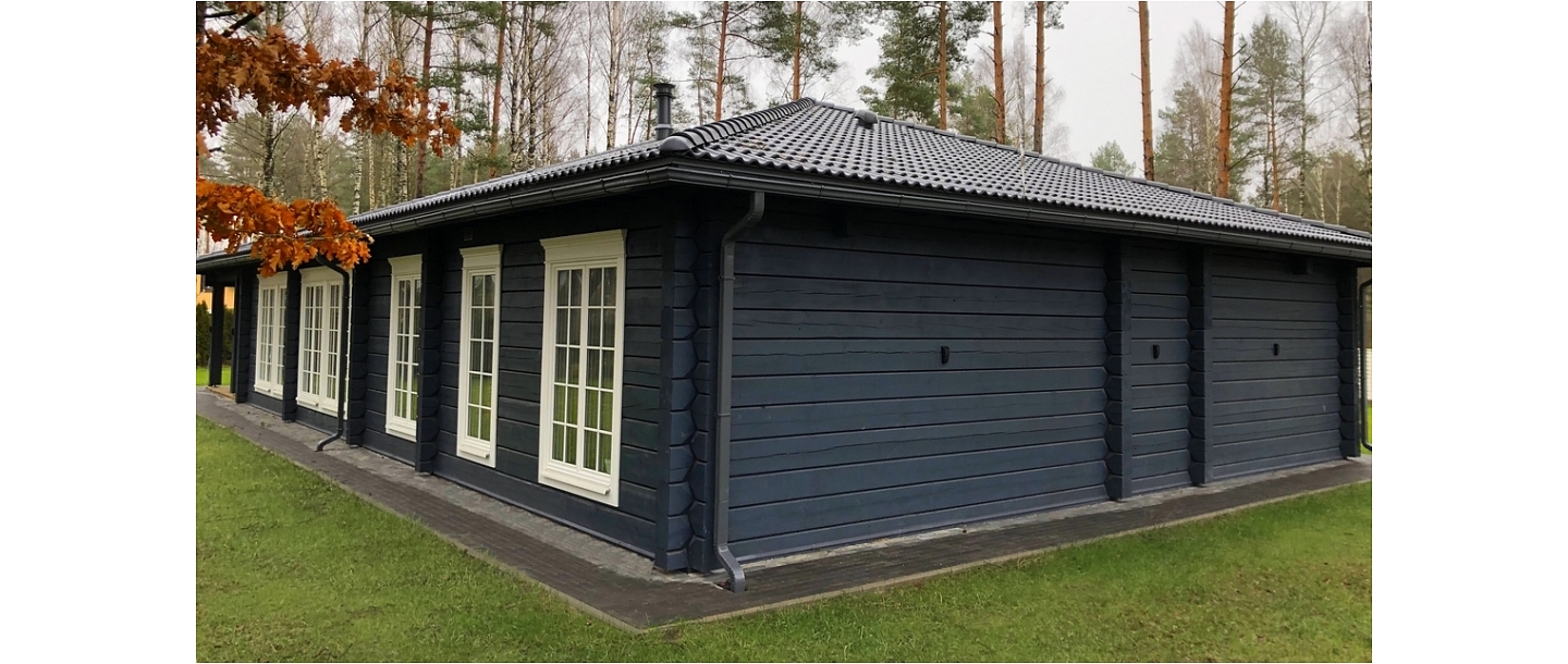 Log buildings made of solid pine wood