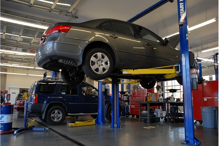 Car repair in Aluksne