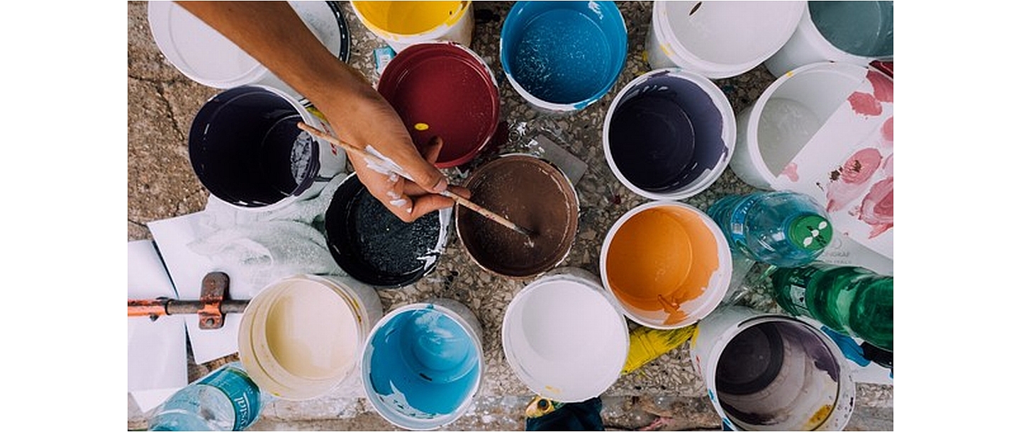 Krāsas, lakas un būvķīmija profesionālai apdarei