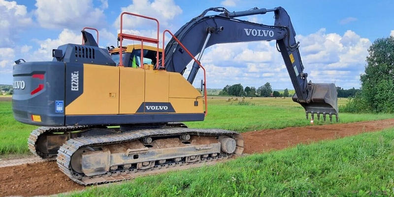 Construction machinery services