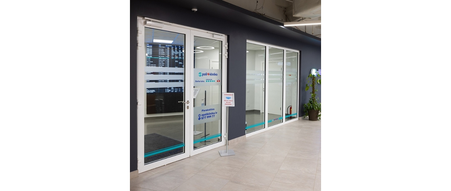 Office No. 23. vCA polyclinic is located, Dole indoors. The practice employs nurses with extensive professional experience.