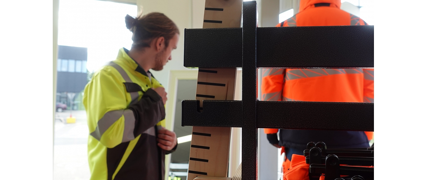 чистка рабочей одежды