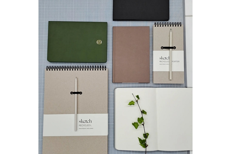 качественная бумага для творческих проектов от Vilhelms.