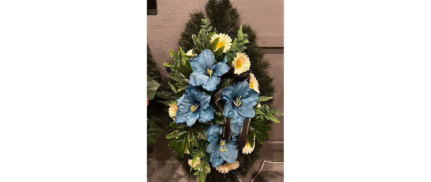 Grave wreath