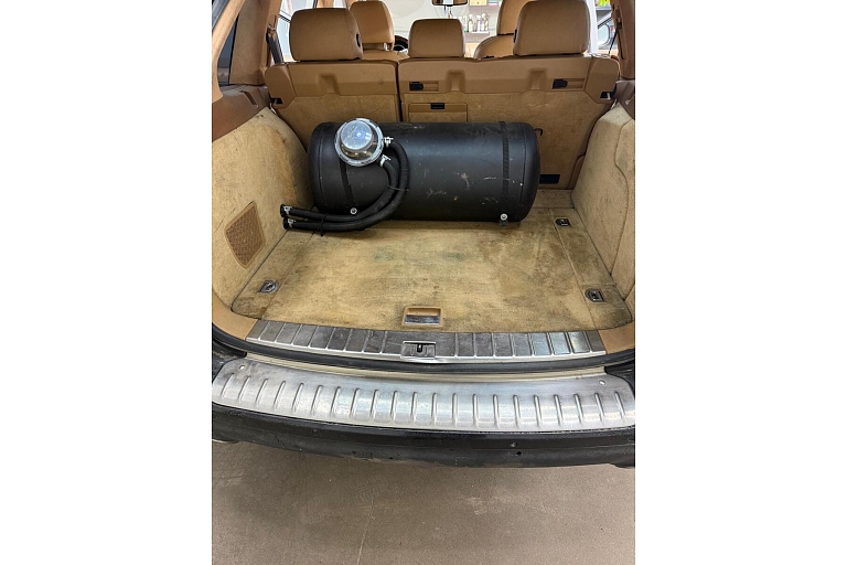 Deep cleaning of the trunk
