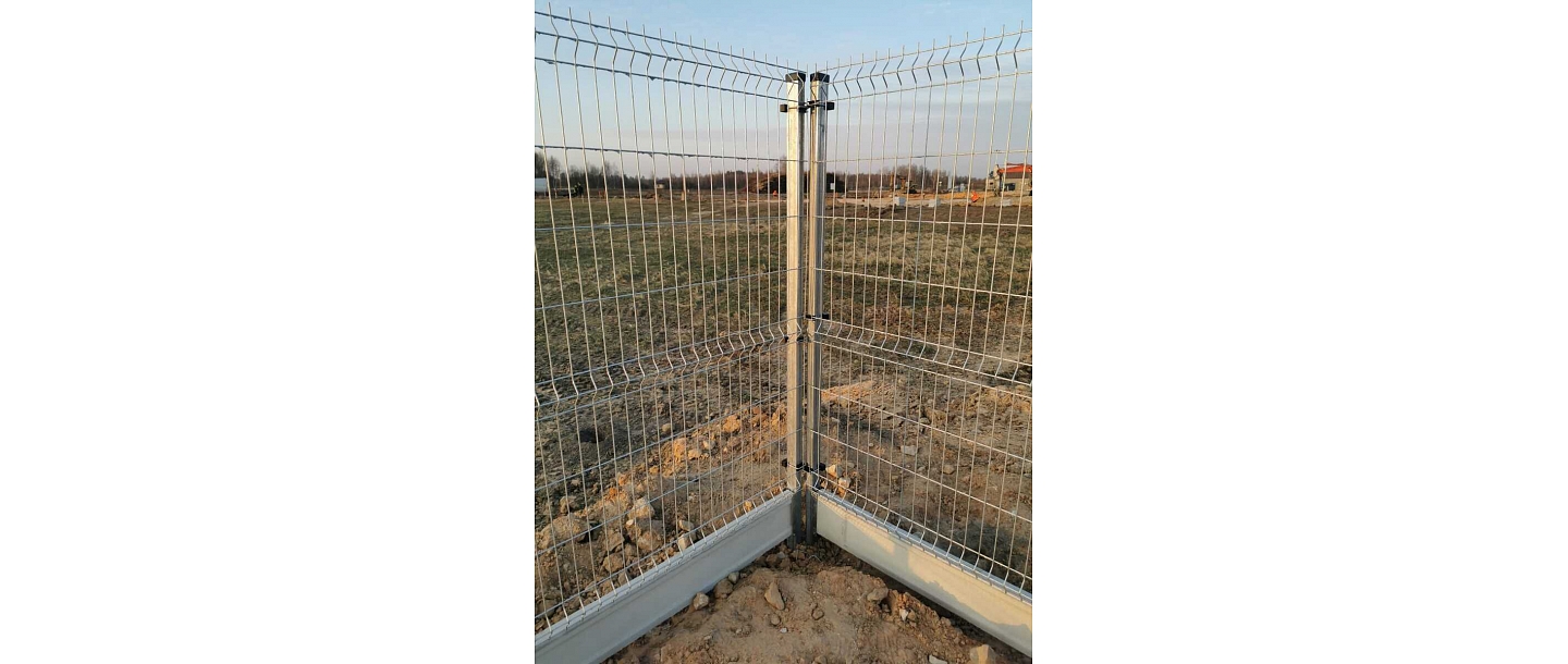 fence for the territory