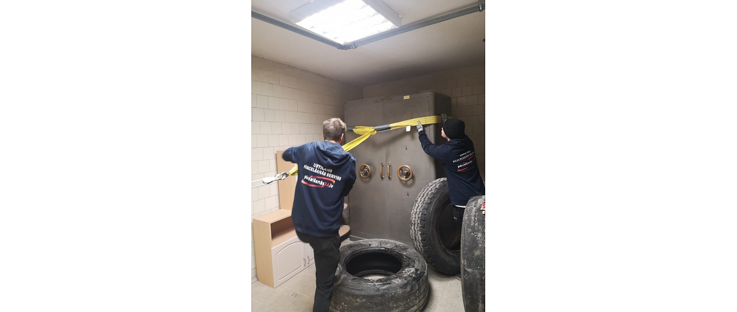 Lielgabarīta mantu pārvešana