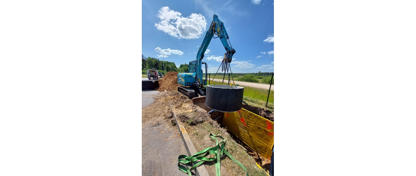 Construction work on the house foundation