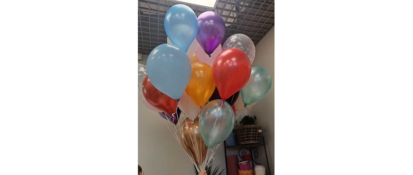 Hēlija balonu pušķis svētkiem