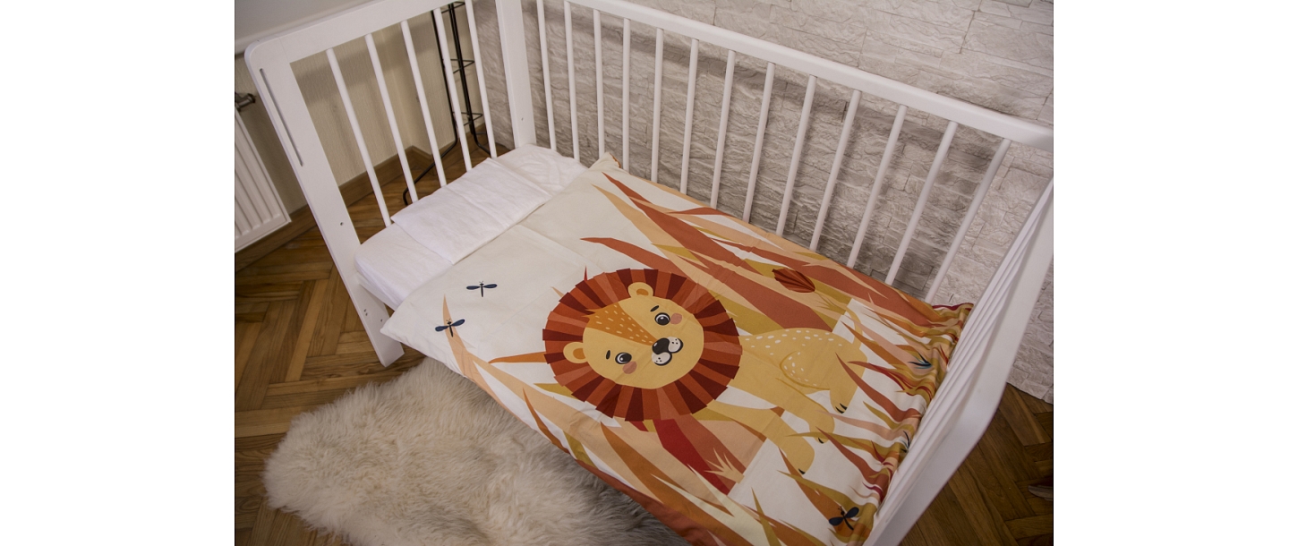 Linen bed linen for babies