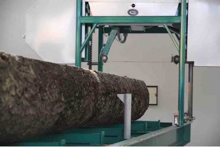 Precision tools and equipment for hydraulic system assembly