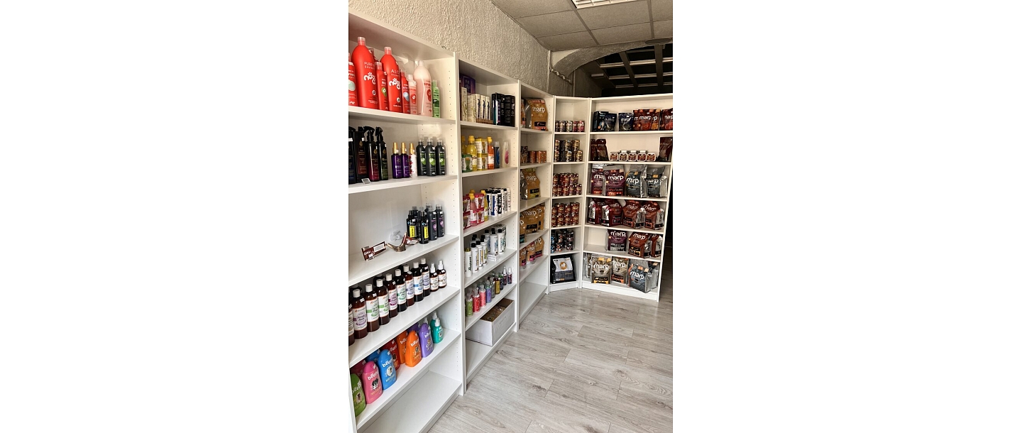 Professional cosmetics for pets