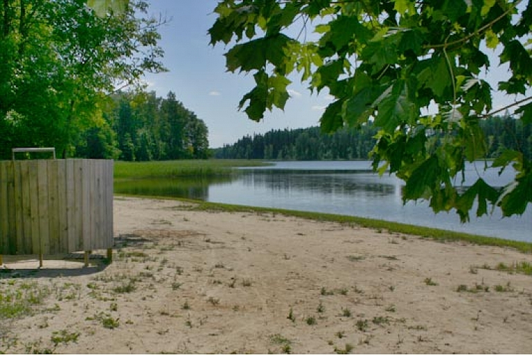 Fishing in Cieceres lake