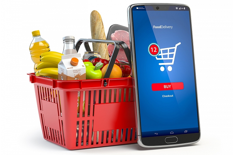 Foto: Produkti internetā; autors: https://www.shutterstock.com/g/maxxyustas